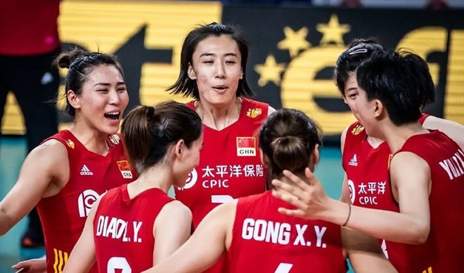 奥运女排决赛，一场五局大战的激情与荣耀