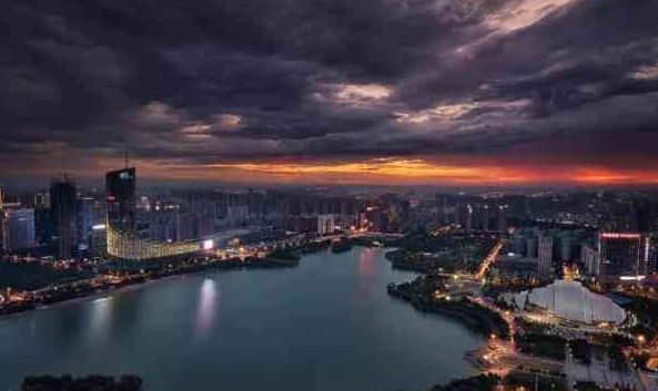 合肥 vs 南宁夜景视频直播，两个城市，两种截然不同的夜态