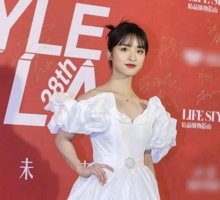 新年男生vs女生视频直播，一场性别差异的真实演出
